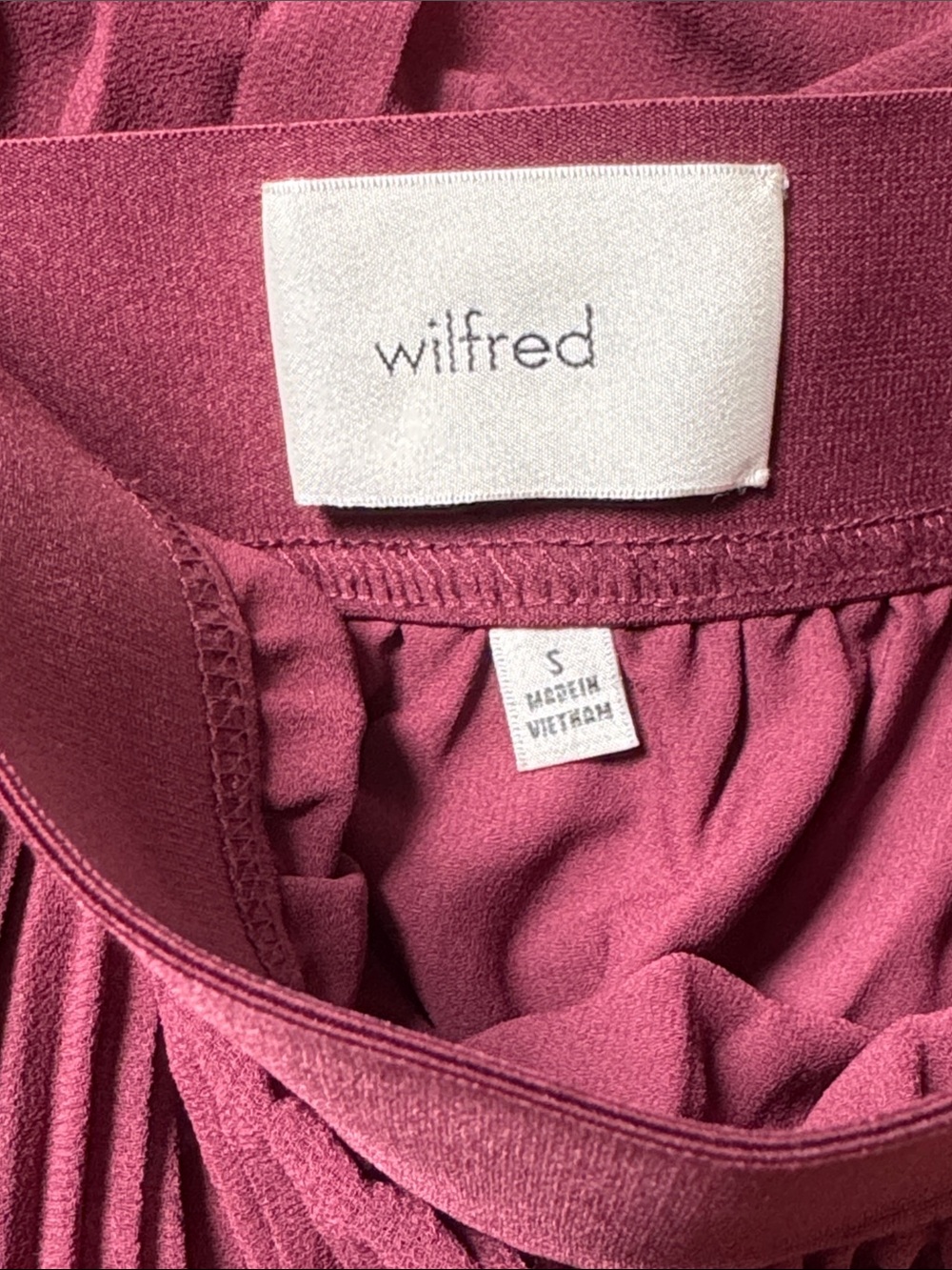 🌎Aritzia Wine-Red Pleated Circle Skirt - Picture 6 of 8